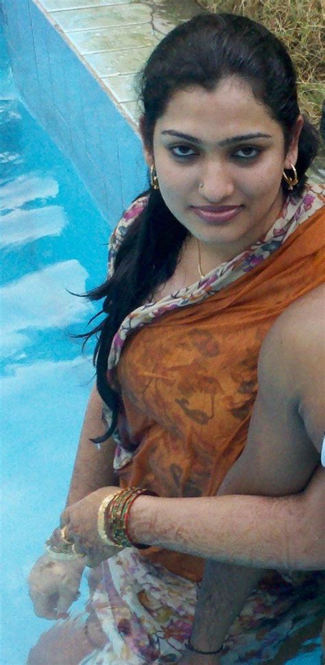 desi nude girls photos|Desi Nude Girls & Women Porn Pics